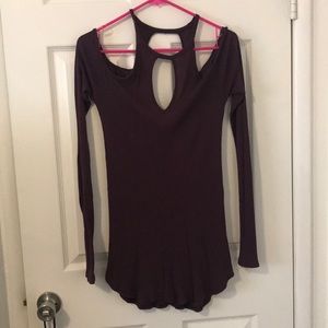 Slutty off the shoulder boobifying open back top